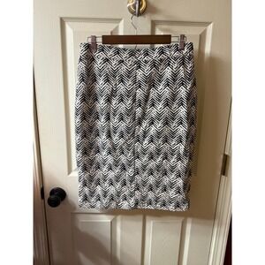 Liz Claiborne Career Black White Chevron Zig Zag Pencil Skirt Size Medium‎